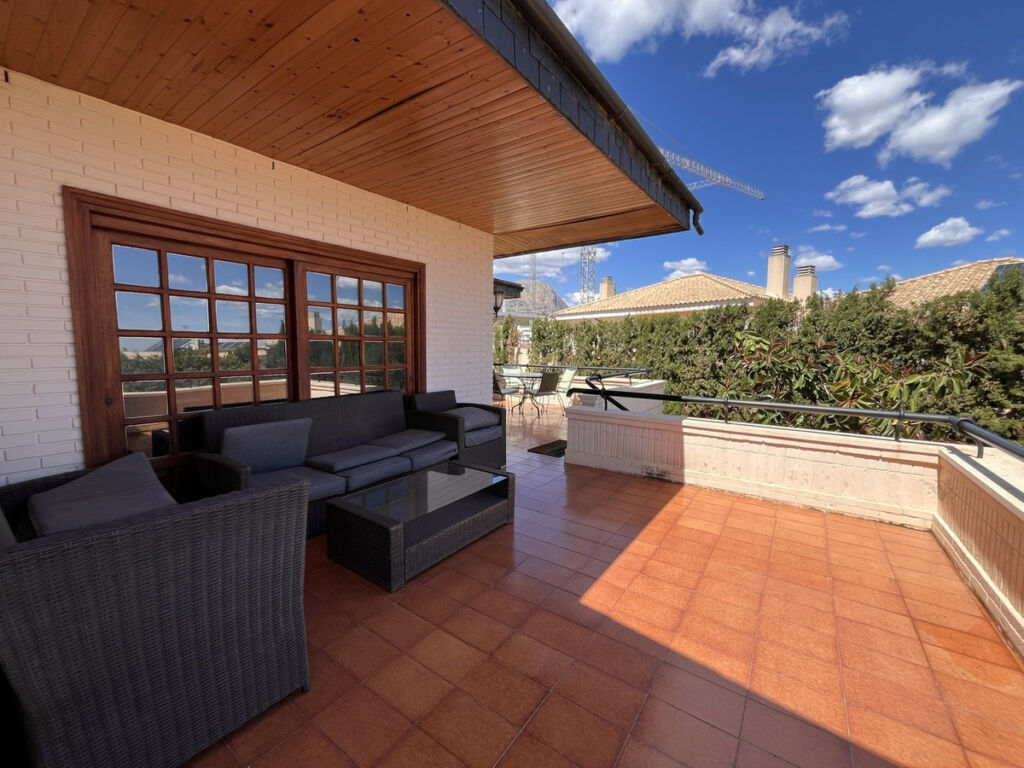 Detached Villa La Nucia Alicante - image 31