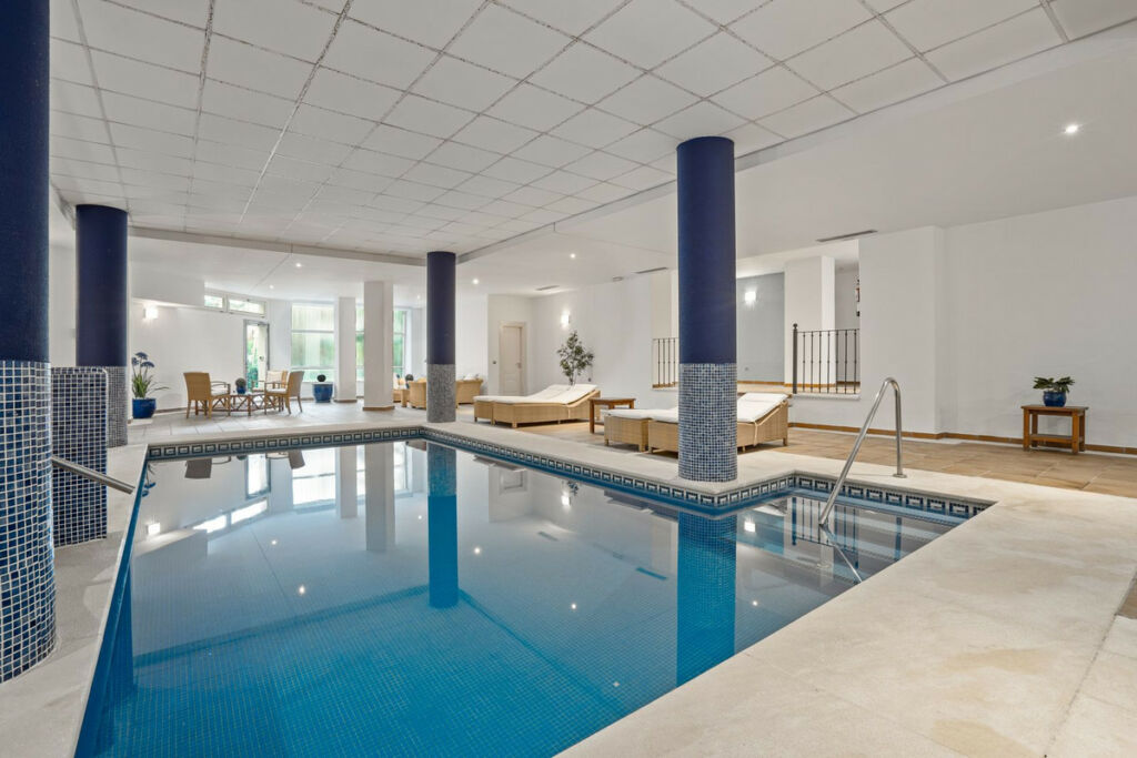Penthouse Aloha Málaga - image 31