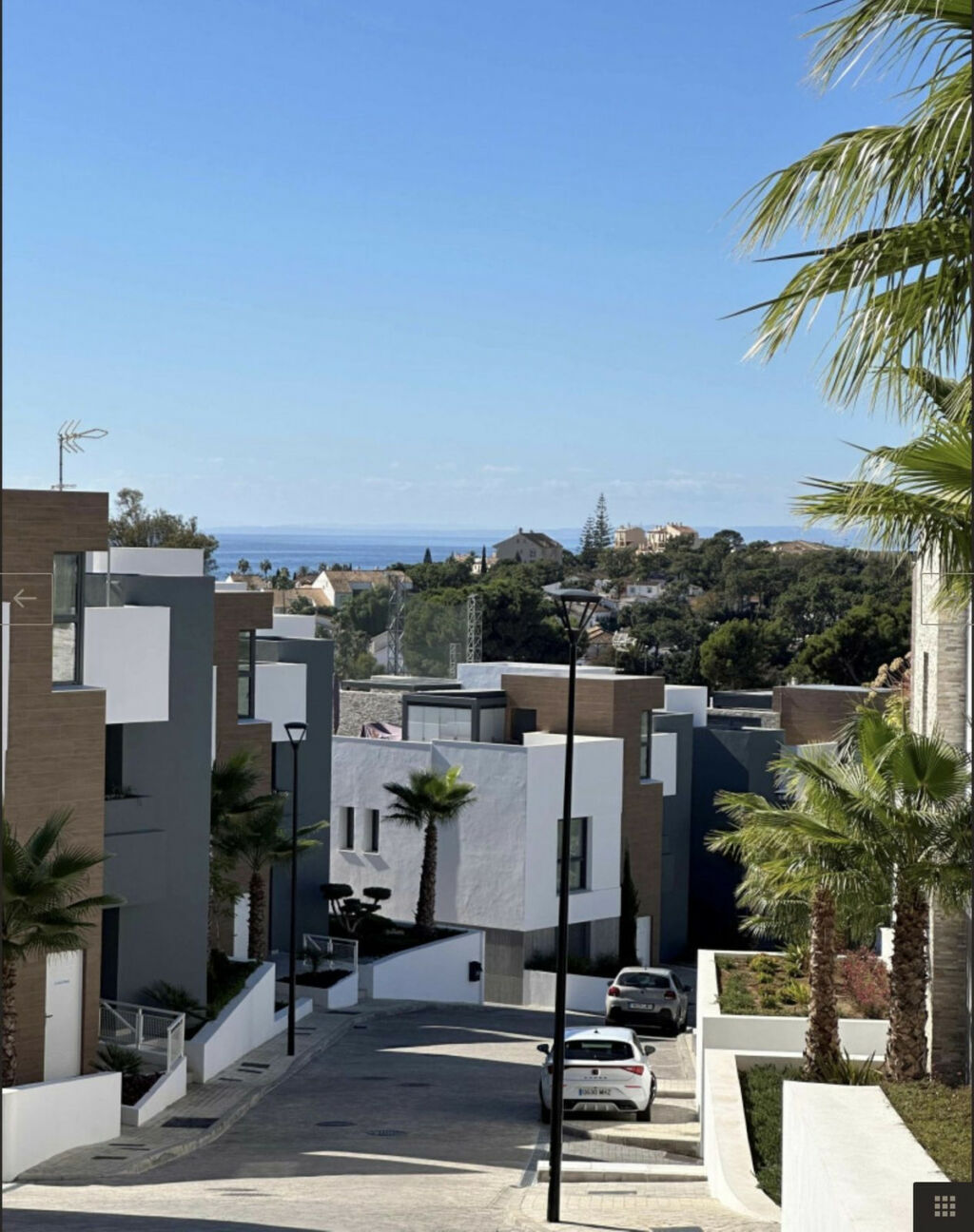 Penthouse Duplex Cabopino Málaga - image 25