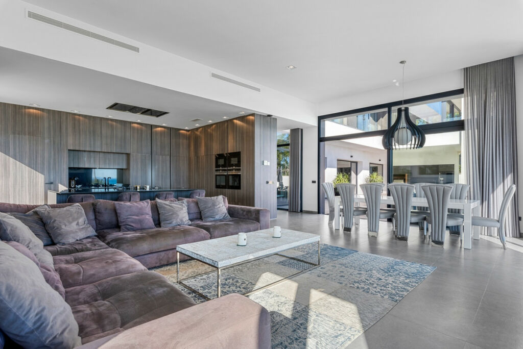 Detached Villa Cabo Roig Alicante - image 32