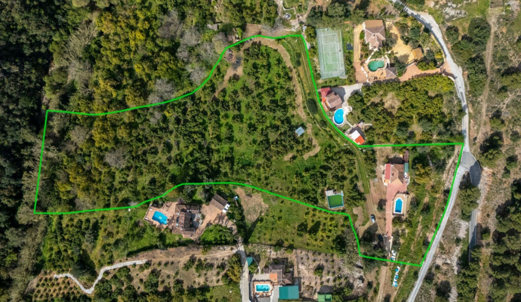 Detached Villa Coín Málaga - image 31