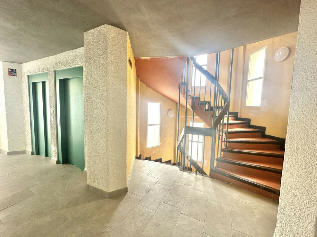 Middle Floor Apartment Fuengirola Málaga - image 33