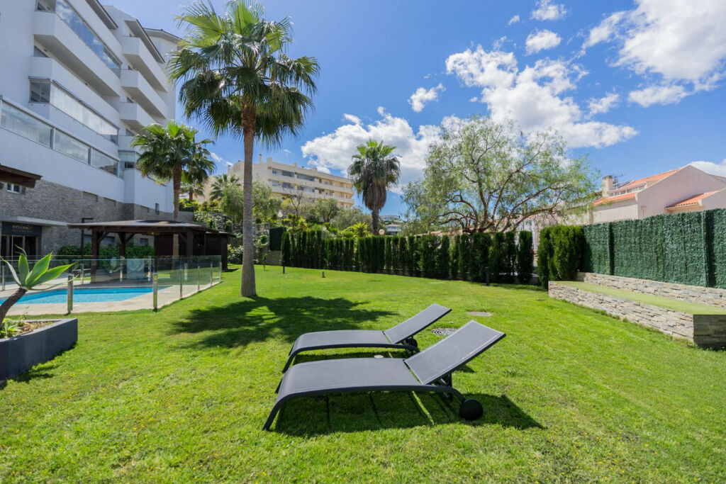 Middle Floor Apartment Fuengirola Málaga - image 32
