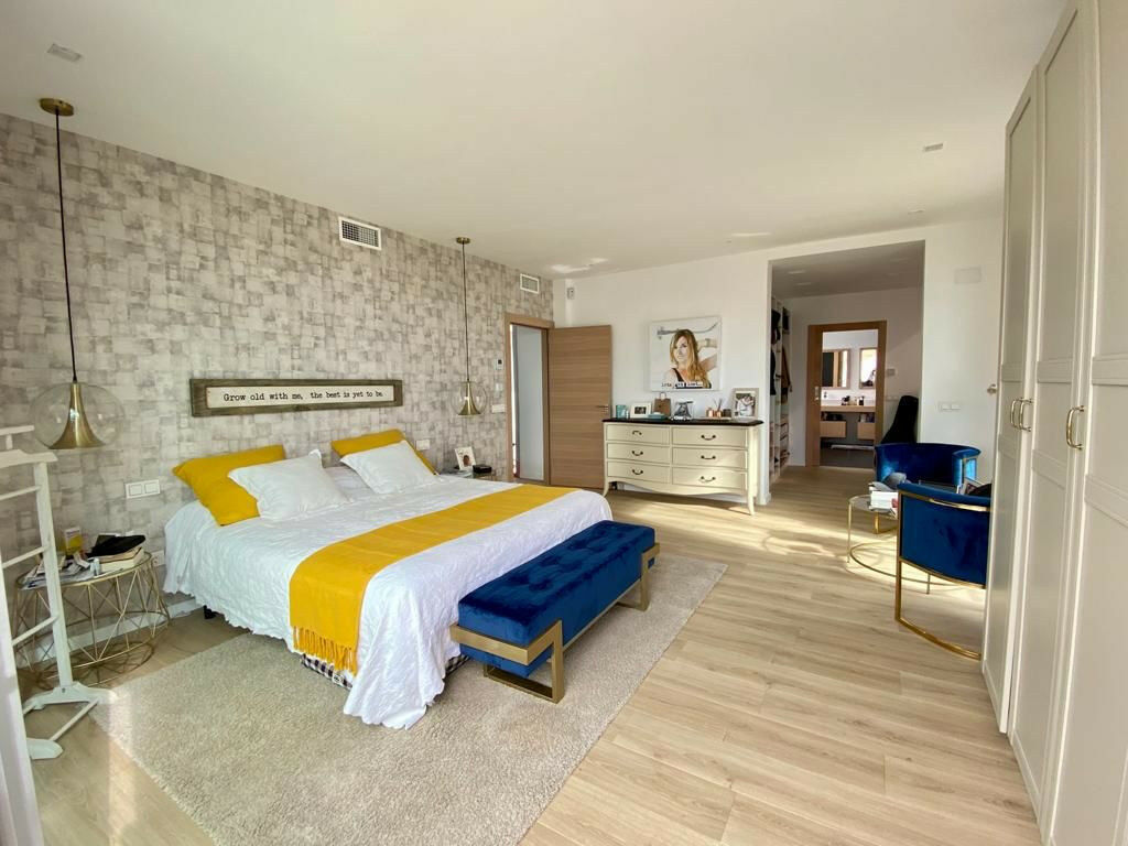 Detached Villa Marbella Málaga - image 32