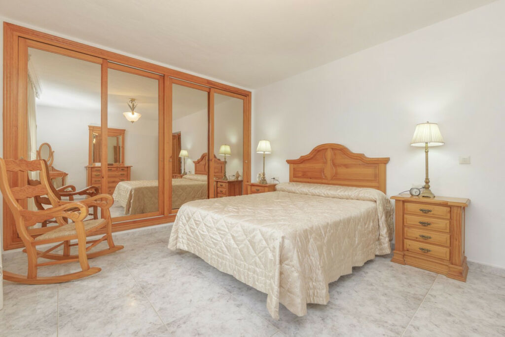 Detached Villa Las Chapas Málaga - image 32