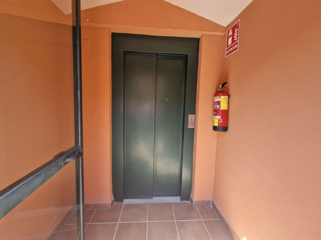 Penthouse Elviria Málaga - image 31
