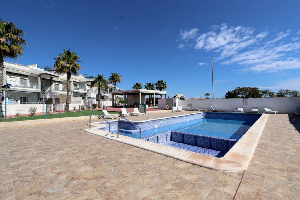Ground Floor Apartment La Florida Alicante - image 32