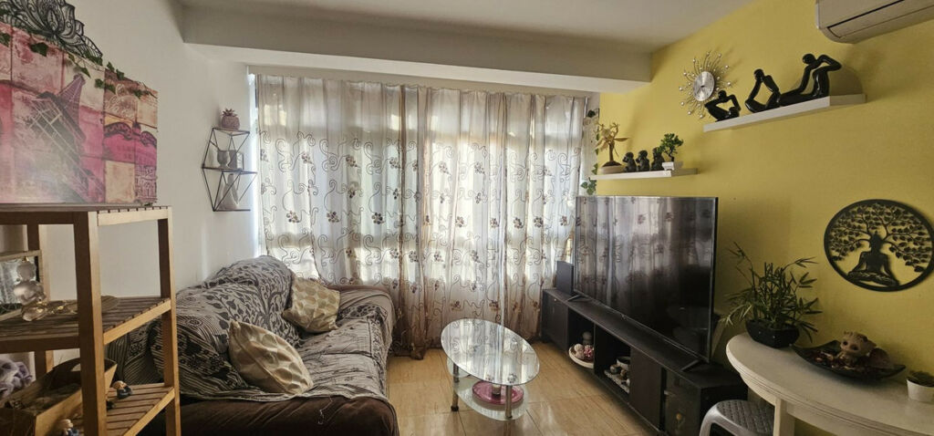 Middle Floor Apartment Fuengirola Málaga - image 28