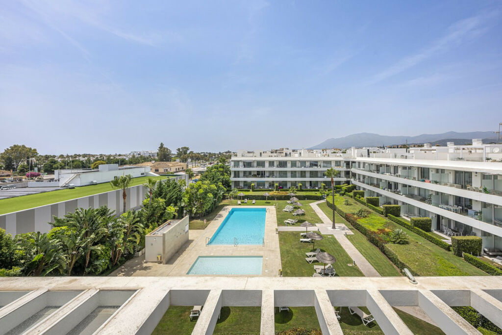 Penthouse Duplex Bel Air Málaga - image 33