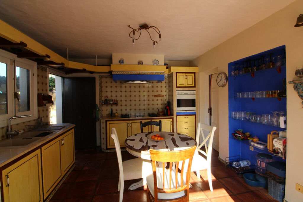 Detached Villa New Golden Mile Málaga - image 33