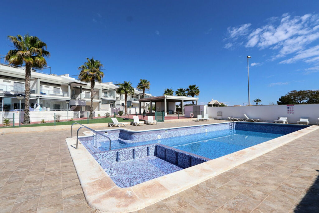 Ground Floor Apartment La Florida Alicante - image 33