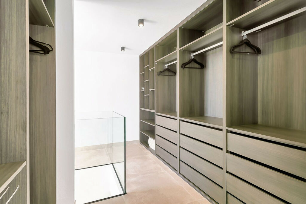 Detached Villa Cabopino Málaga - image 33