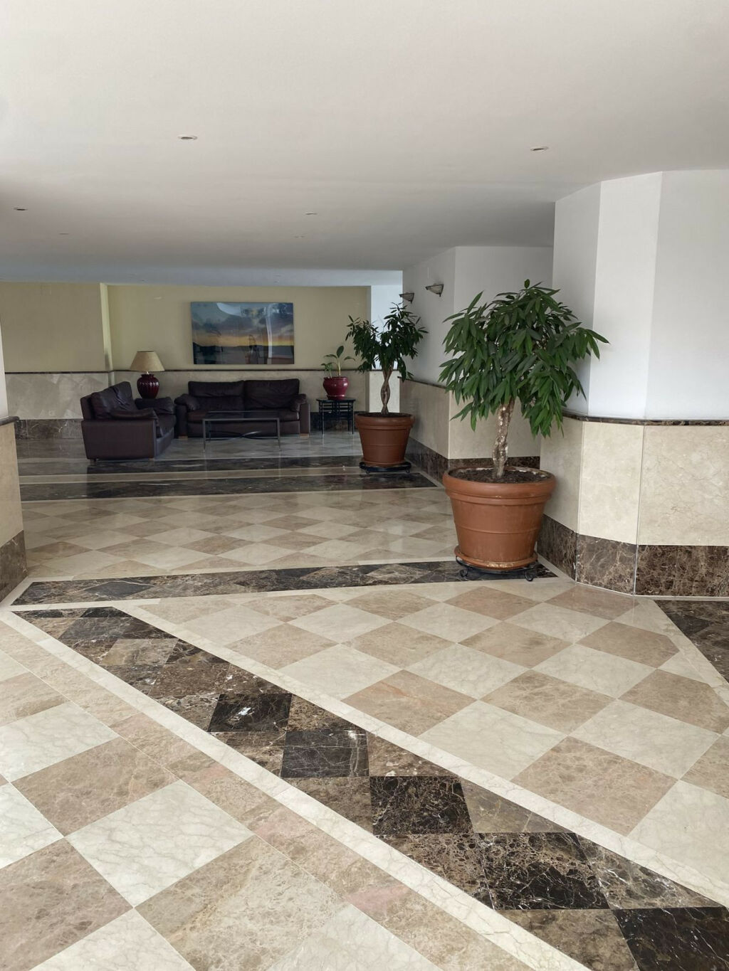 Middle Floor Apartment Puerto Banús Málaga - image 33