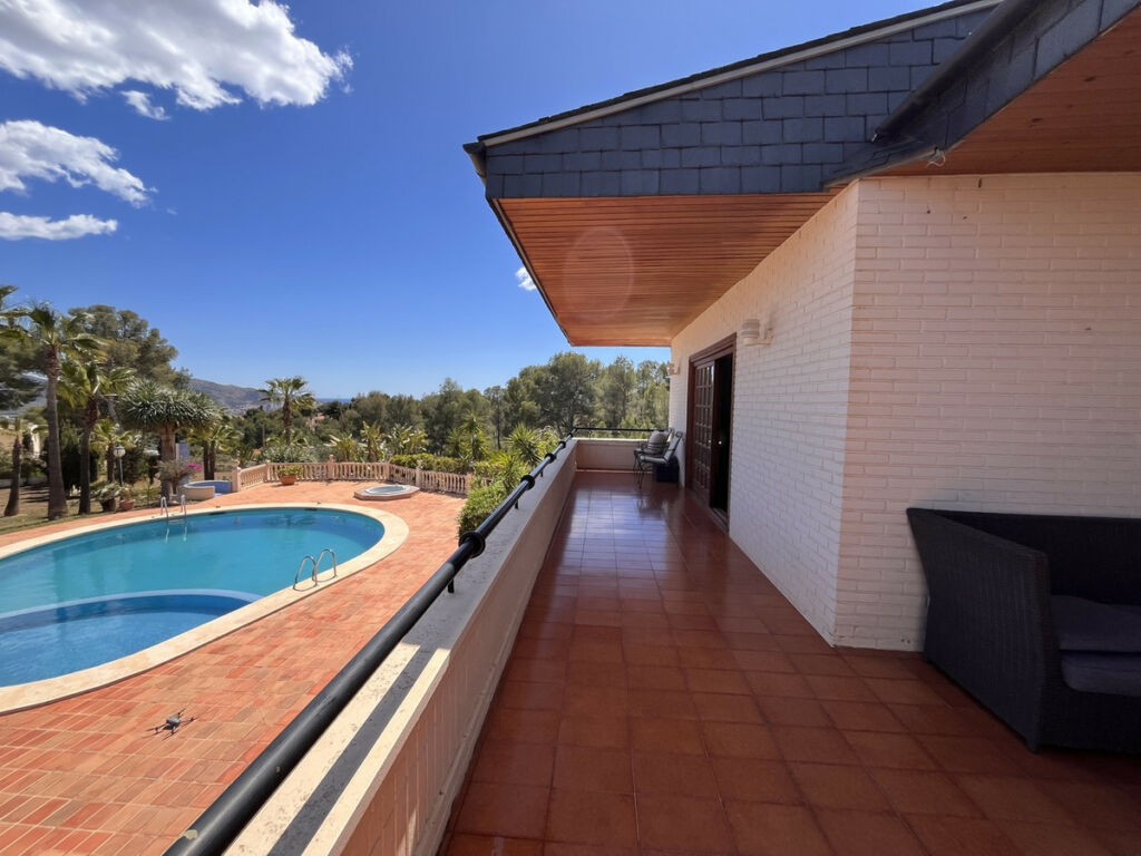 Detached Villa La Nucia Alicante - image 33