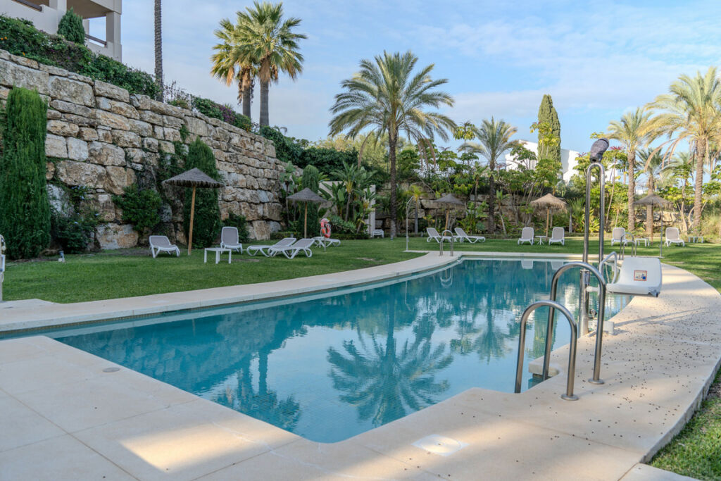 Penthouse Estepona Málaga - image 33