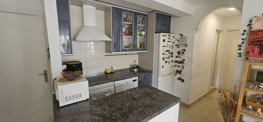 Middle Floor Apartment Fuengirola Málaga - image 29