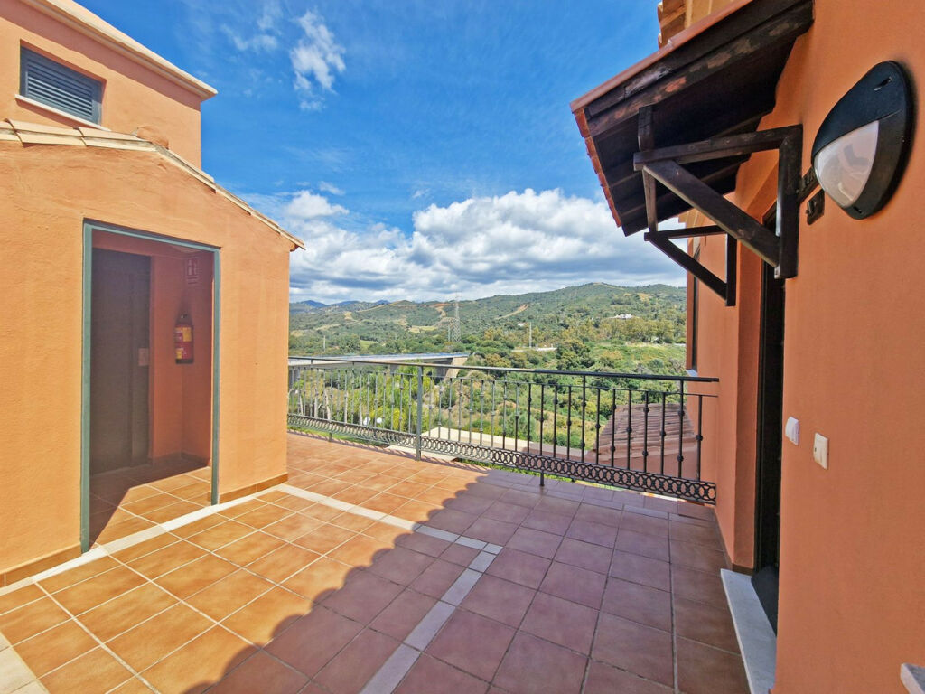 Penthouse Elviria Málaga - image 32