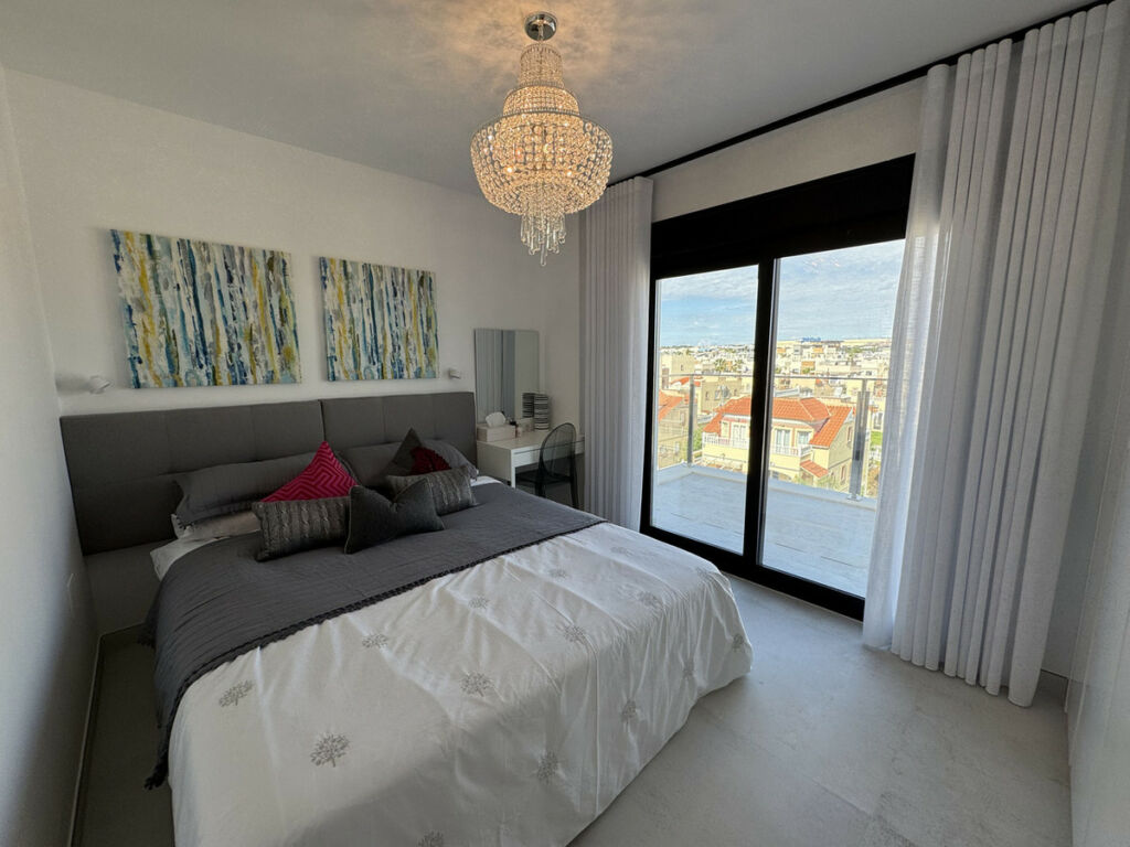 Penthouse Playa Flamenca Alicante - image 34