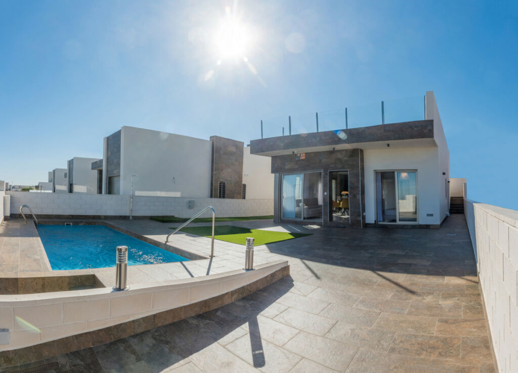 Detached Villa Villamartin Alicante - image 34