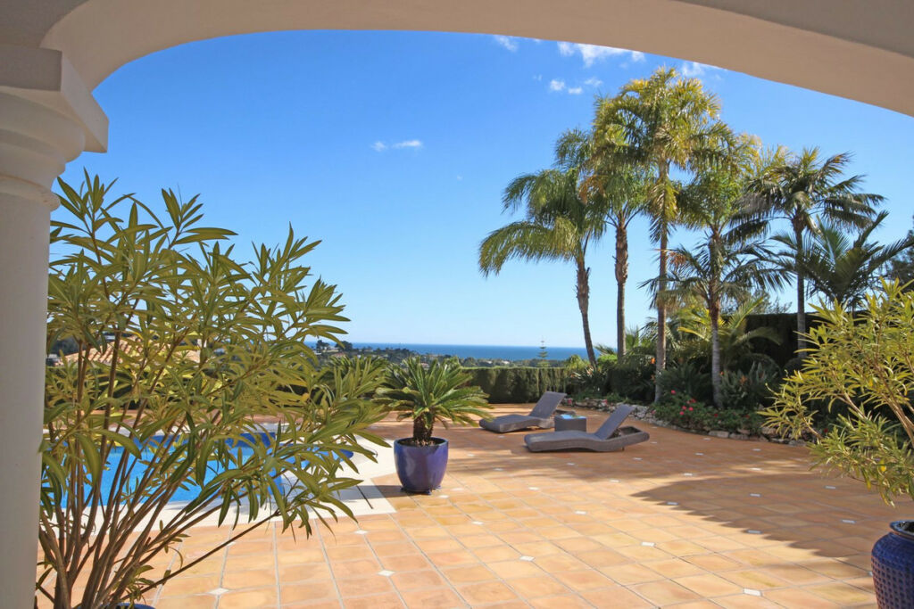 Detached Villa Benahavís Málaga - image 25