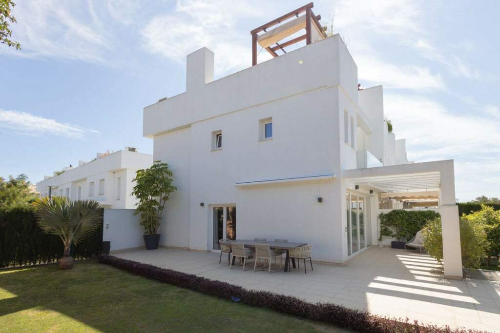 Semi-Detached House Calahonda Málaga - image 2
