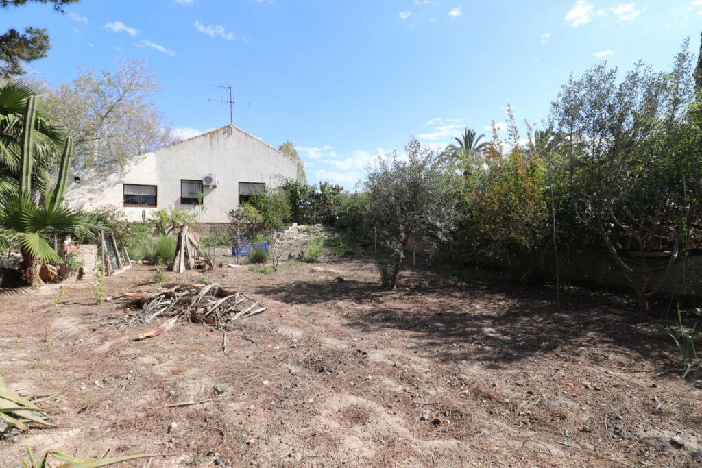 Detached Villa Heredades Alicante - image 35