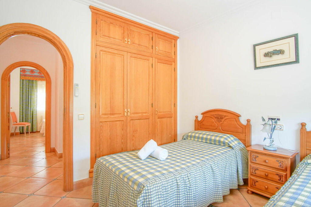 Detached Villa Benissa Alicante - image 34