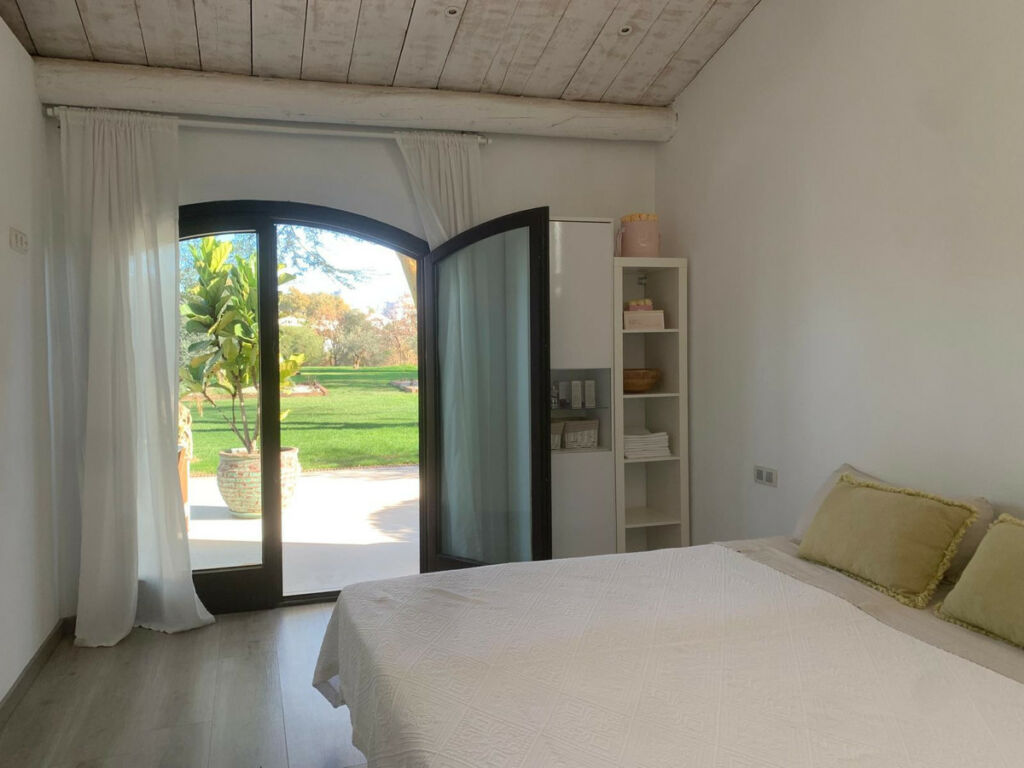Detached Villa Benahavís Málaga - image 34