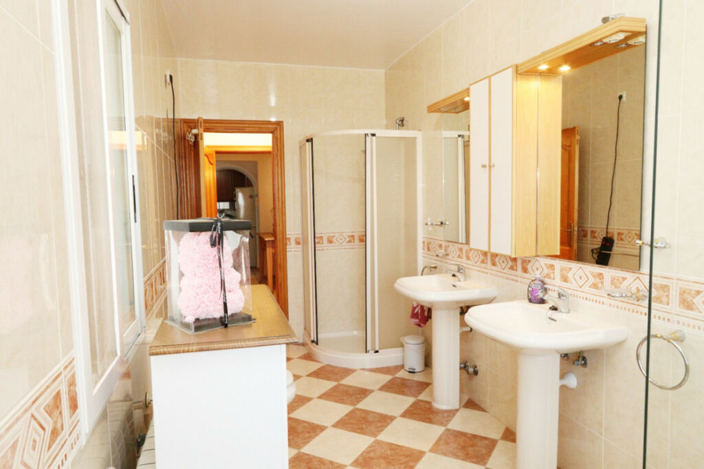 Detached Villa La Nucia Alicante - image 34