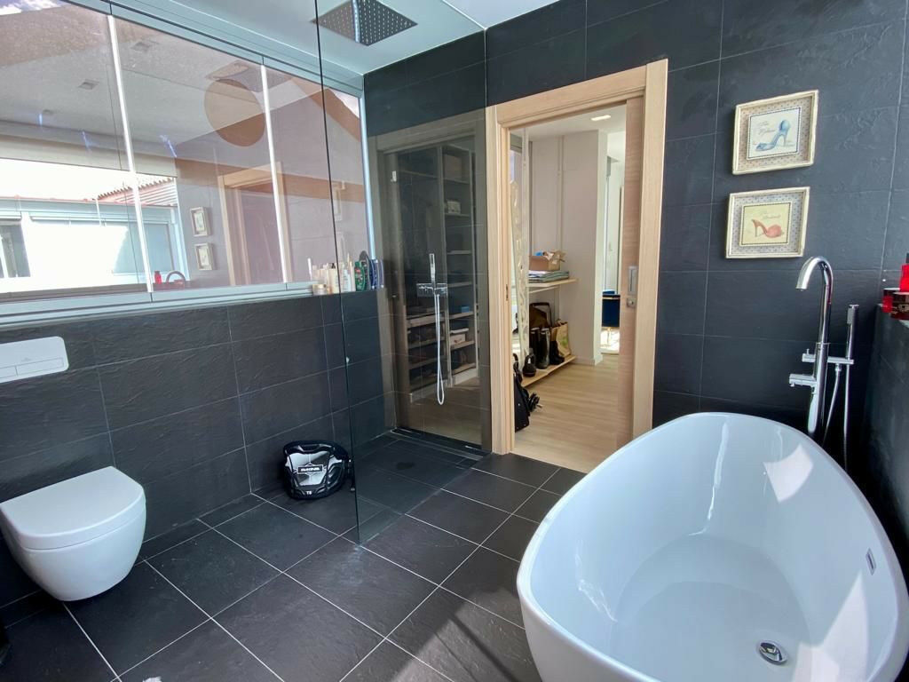 Detached Villa Marbella Málaga - image 35