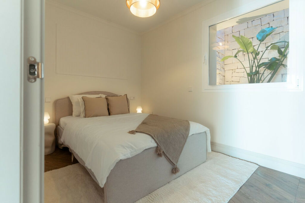 Townhouse Monte Halcones Málaga - image 35