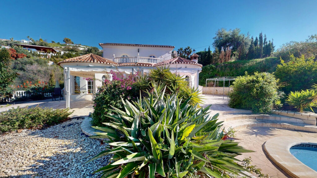 Detached Villa Algarrobo Málaga - image 35