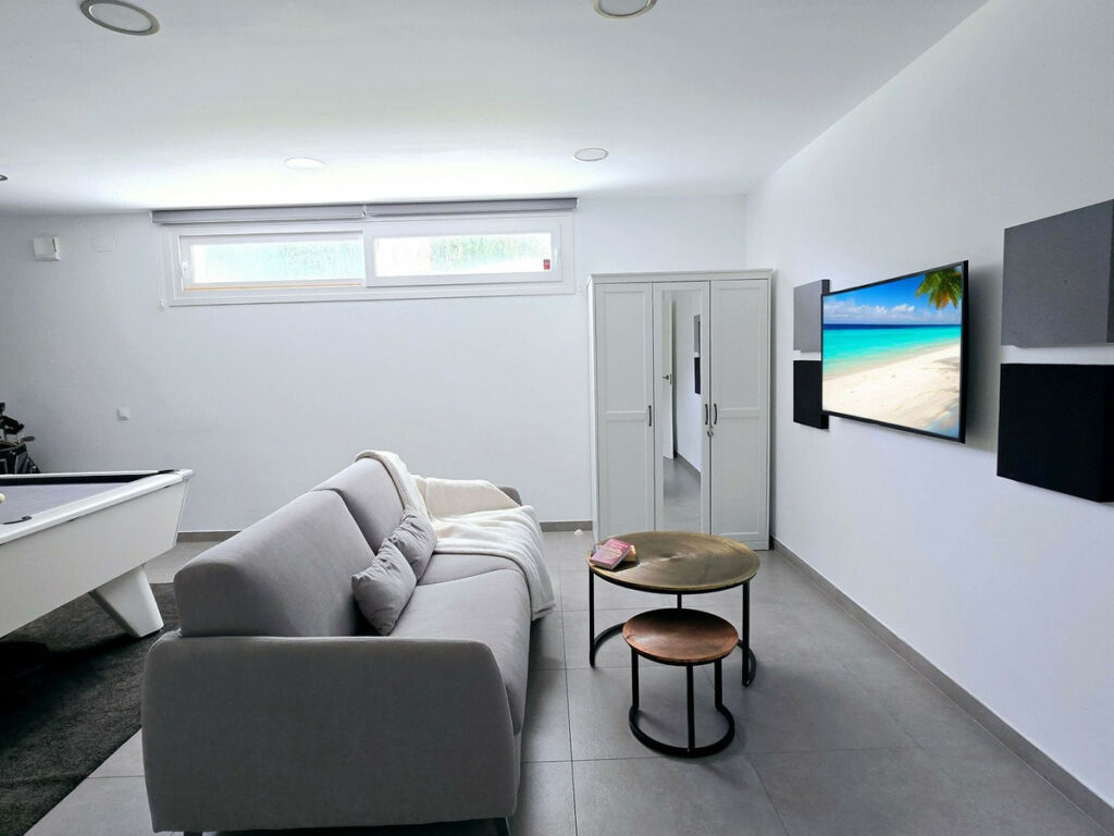 Detached Villa Torreblanca Málaga - image 35
