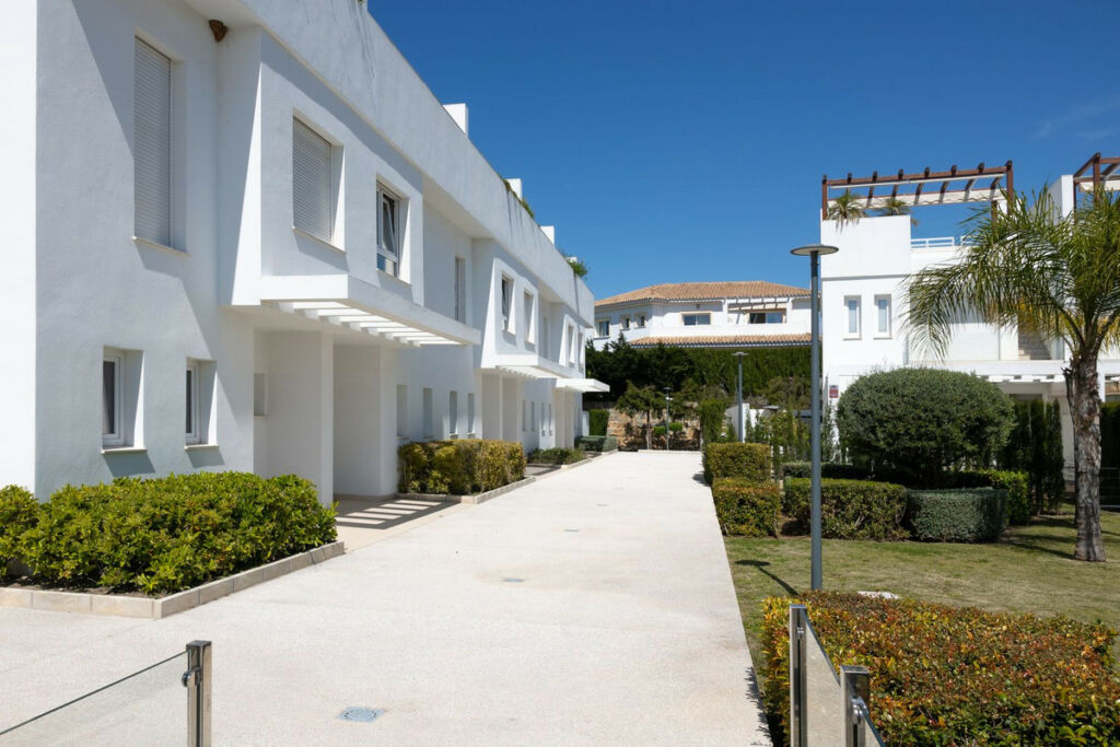 Semi-Detached House Calahonda Málaga - image 36