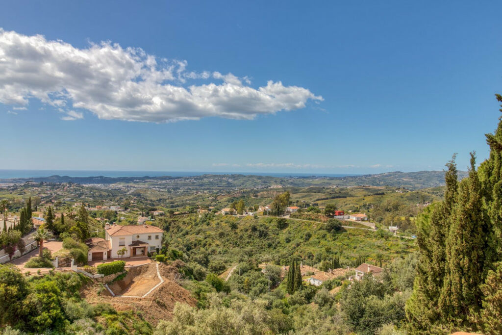 Detached Villa Mijas Málaga - image 9
