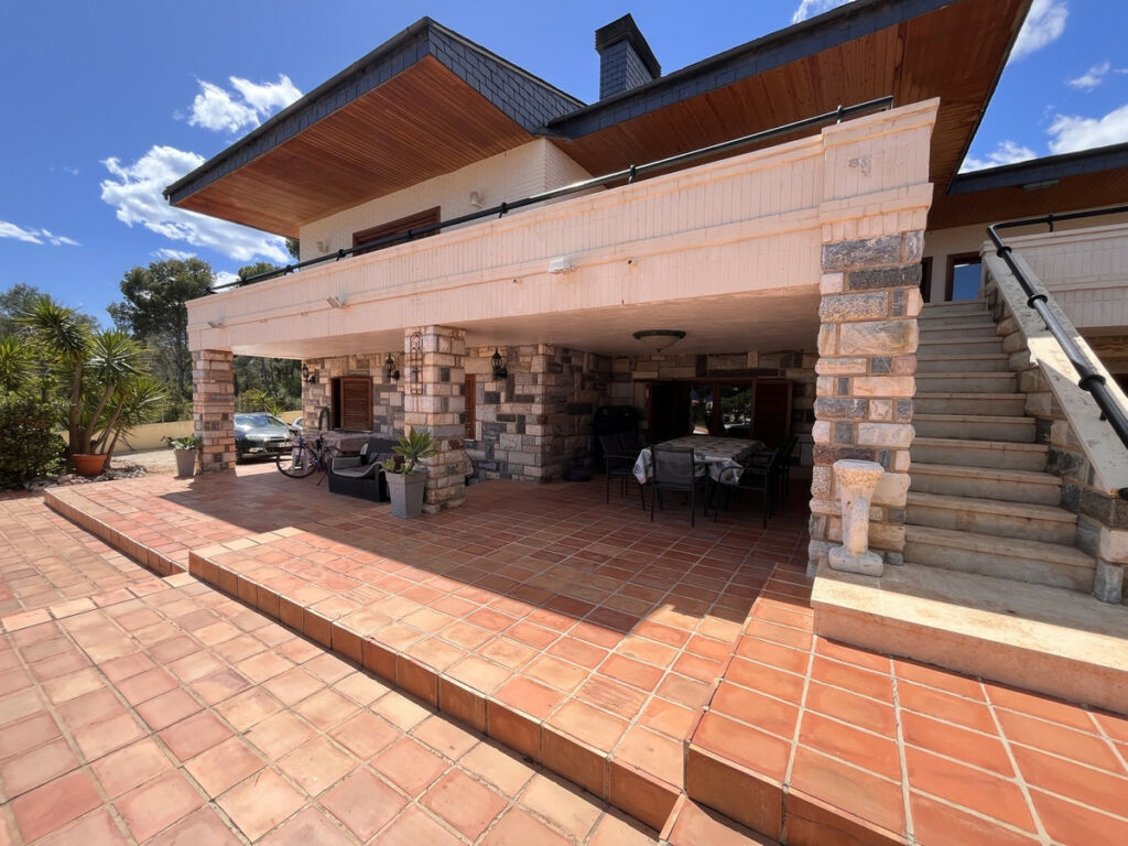 Detached Villa La Nucia Alicante - image 35