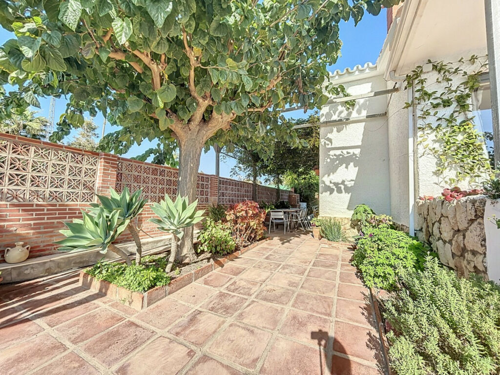 Detached Villa Almayate Málaga - image 35