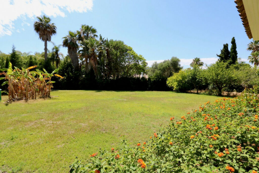 Detached Villa Sotogrande Costa Cádiz - image 36
