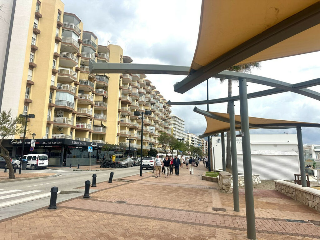 Middle Floor Apartment Fuengirola Málaga - image 37