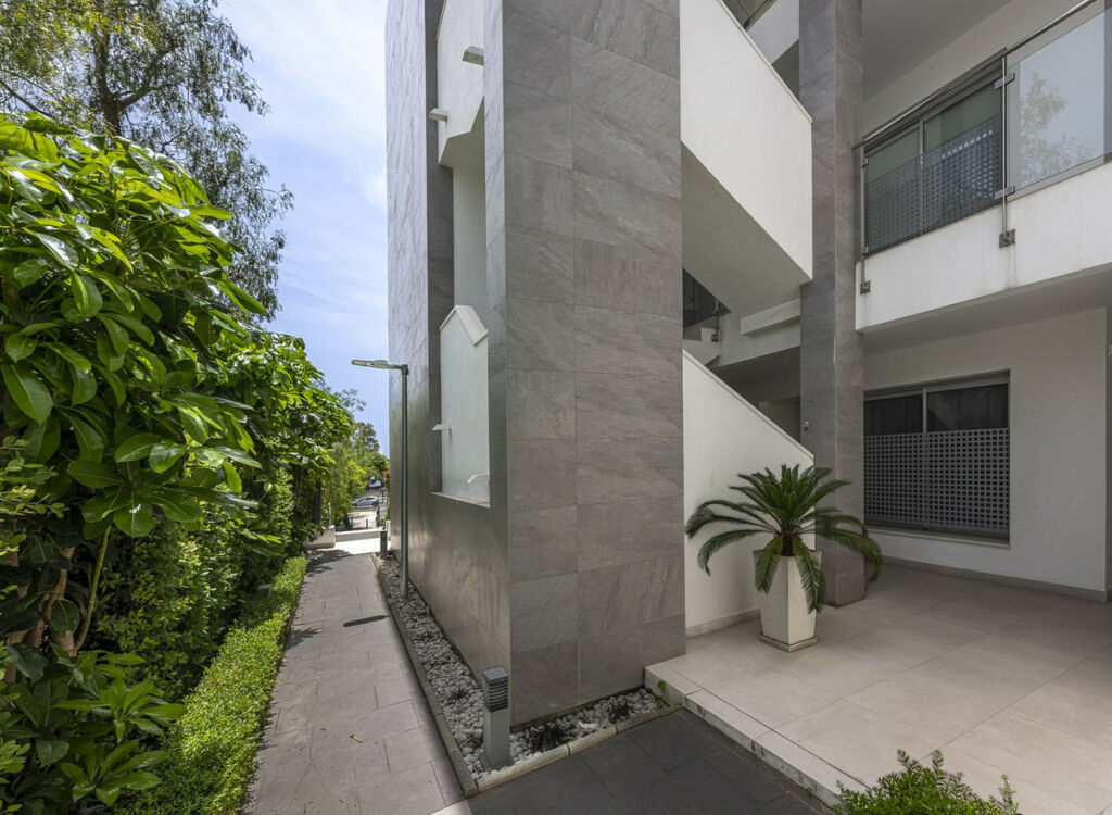 Penthouse Duplex Bel Air Málaga - image 36