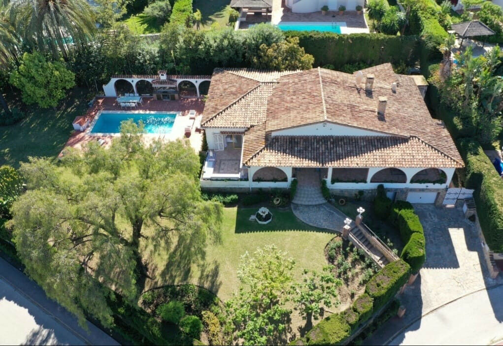 Detached Villa Las Brisas Málaga - image 36