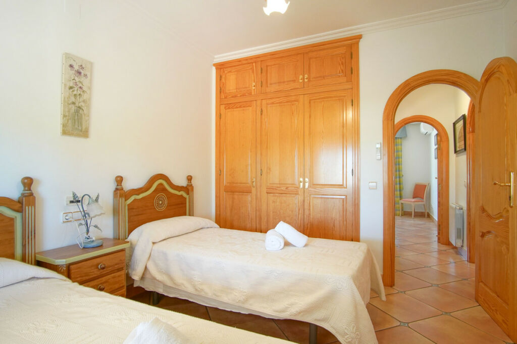 Detached Villa Benissa Alicante - image 36