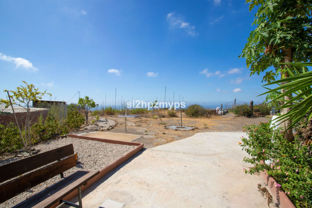 Detached Villa Almayate Málaga - image 36