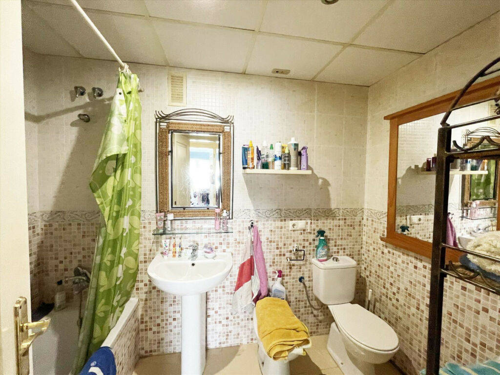 Middle Floor Apartment Calpe Alicante - image 36