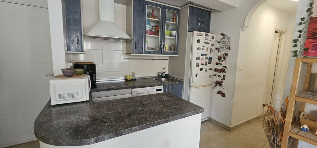 Middle Floor Apartment Fuengirola Málaga - image 33