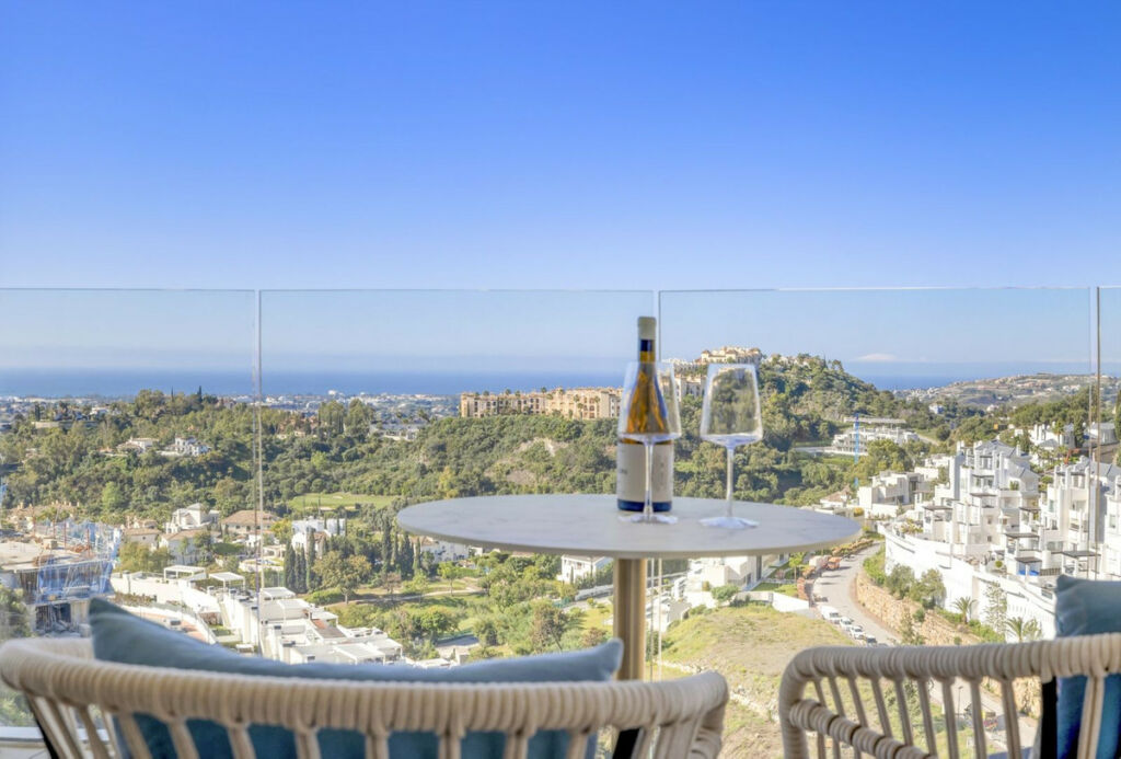 Middle Floor Apartment Benahavís Málaga - image 37
