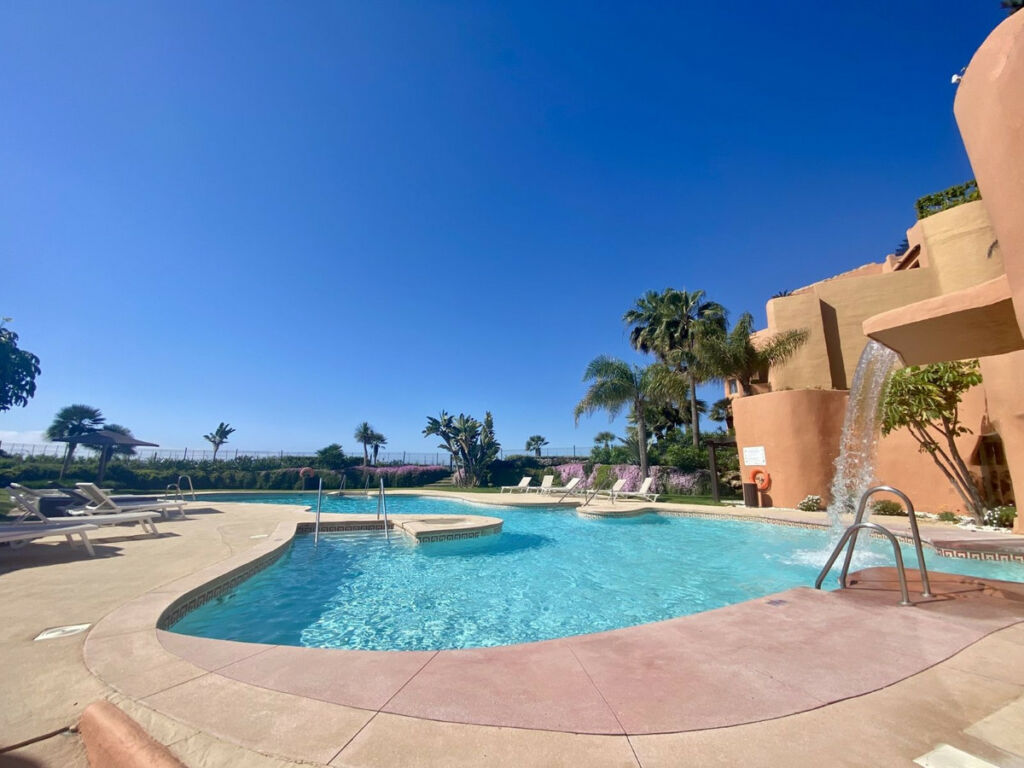 Penthouse Los Monteros Málaga - image 37