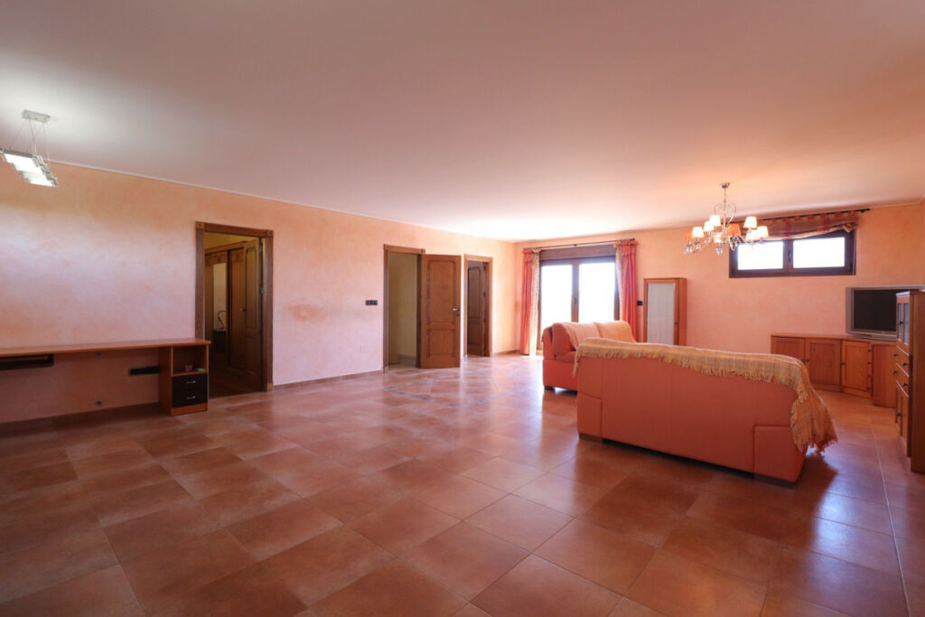 Detached Villa Callosa de Segura Alicante - image 37