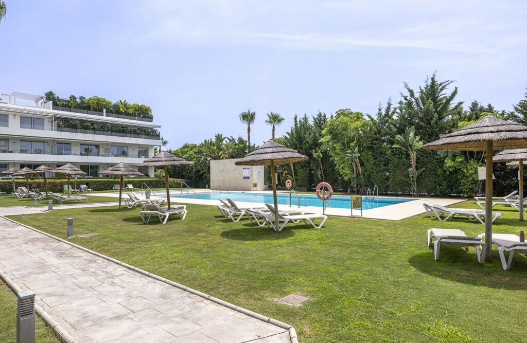 Penthouse Duplex Bel Air Málaga - image 37