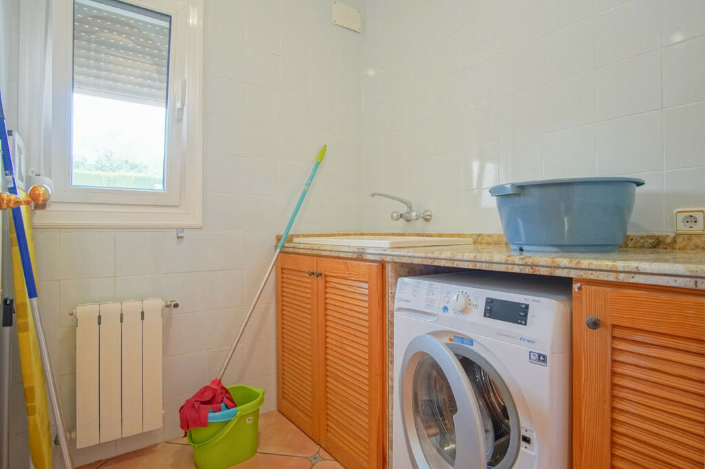 Detached Villa Benissa Alicante - image 37